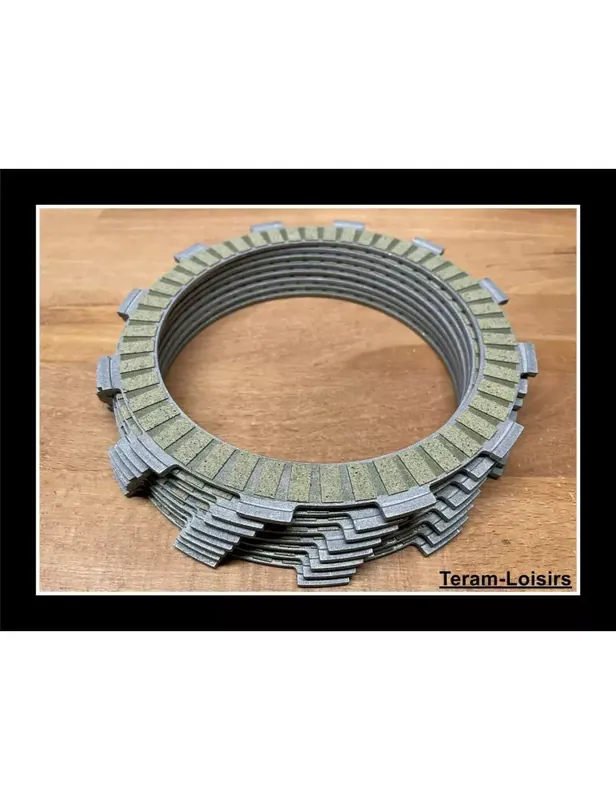 Kit Embrayage 8 Disques Garnis pour Suzuki DR800 de 1990 à 1997 Bon Plan