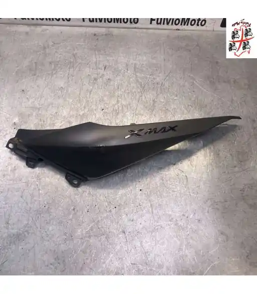 Flanc de selle Gauche YAMAHA X-MAX 125 - 2020 Commander Maintenant