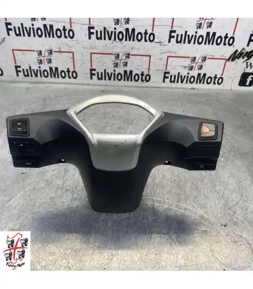 Affaire À Saisir Entourage de tableau de bord KYMCO LIKE – 2019