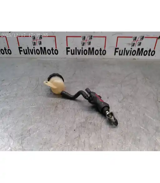 Affaire À Saisir Maître-cylindre de frein Arrière HONDA CB 1000 – 2012