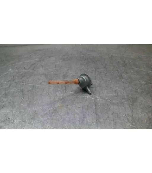 Usine Directe Robinet essence PEUGEOT KISBEE 50 – 2017