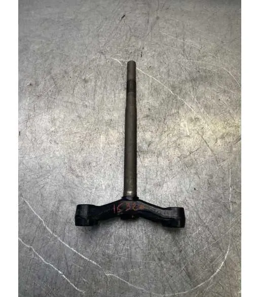 Affaire À Saisir Té de fourche PEUGEOT KISBEE 50 – 2013