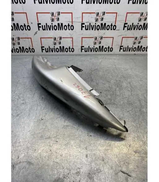 Expédié Aujourd&rsquo;hui Flanc de selle Arrière Gauche SUZUKI SV 650 – 2002