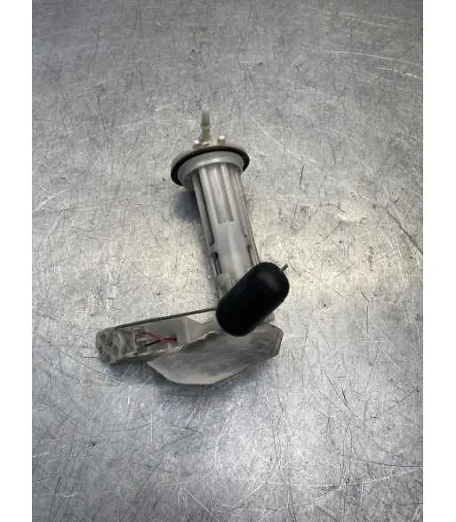 Affaire À Saisir Pompe à essence HONDA FORZA 125 – 2015