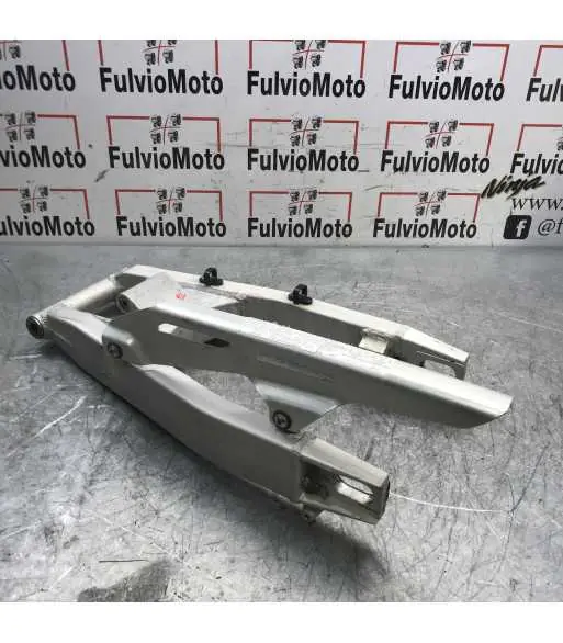 Super Prix Bras oscillant SUZUKI GSXF 1200 – 2006
