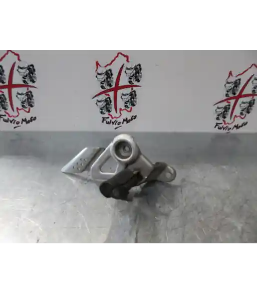 Authentique Platine repose pieds avant droite – HONDA CBF 125 – 2009