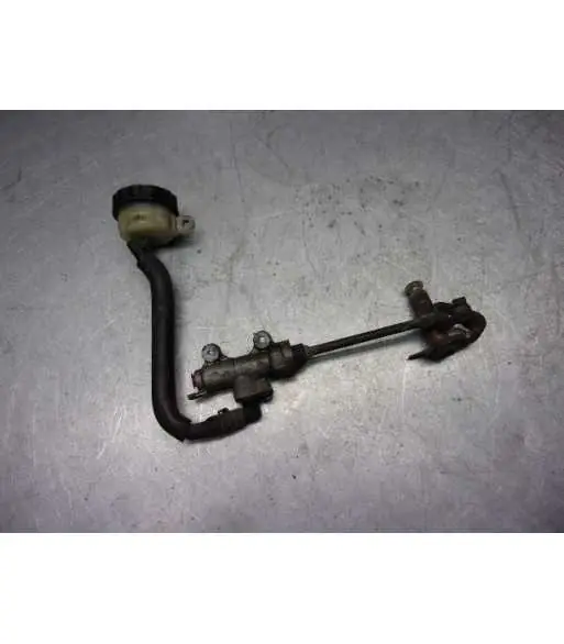 Affaire À Saisir Maitre cylindre frein arrière – HONDA CB SEVEN FIFTY 750 – 1997