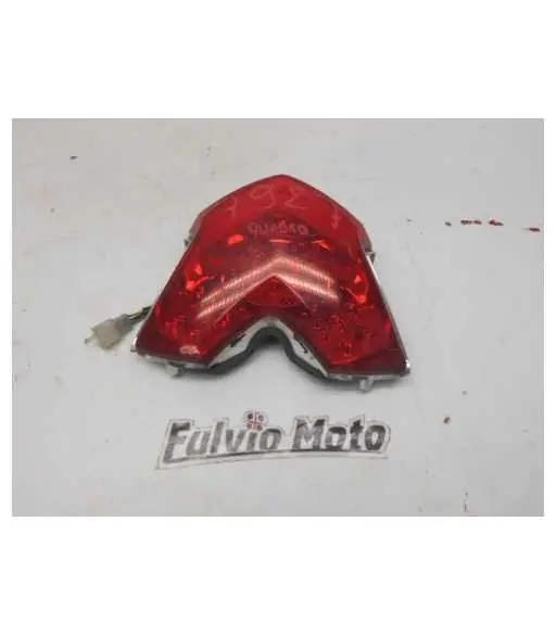 Achetez Aujourd&rsquo;hui Feux Stop – QUADRO S 350 – 2012