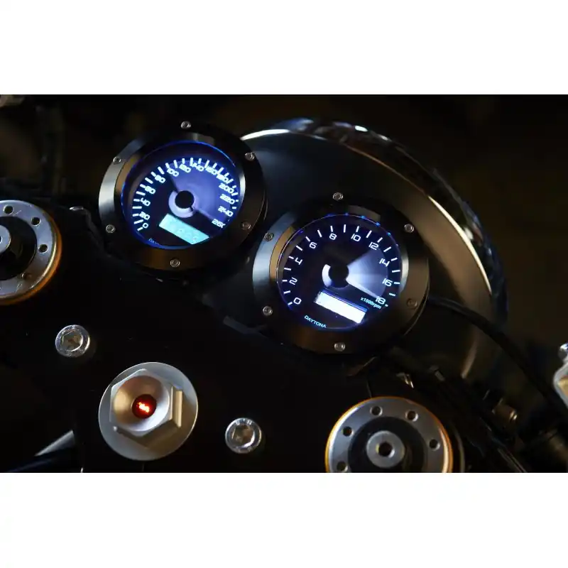 Livraison Express COMPTEUR DAYTONA NOIR OU CHROME 260 KM/H