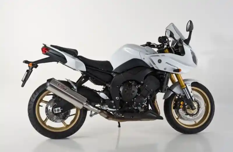 Bos Silencieux Ovale 120mm en inox poli miroir pour Yamaha FZ-8 Promotion Saisonnière