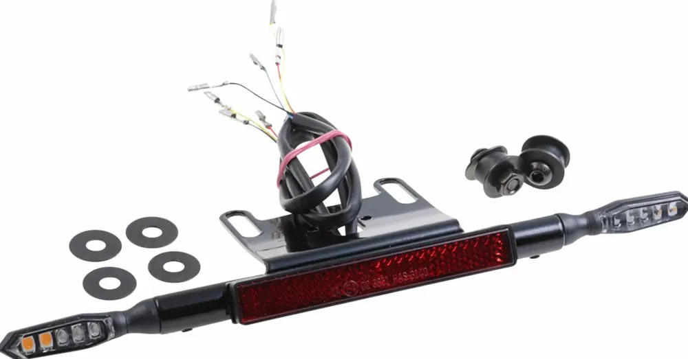 Prix Choc Kit Éclairage Arrière LED 3-en-1 Cult-Werk Noir Sportster RH1250 S