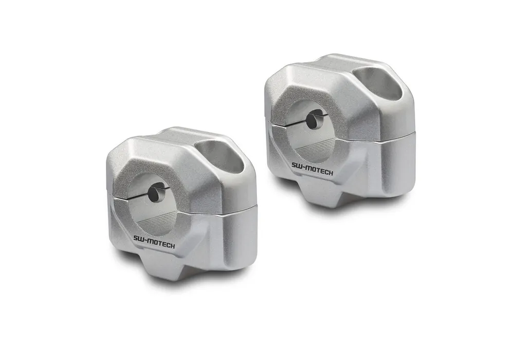 Jusqu'à Épuisement Des Stocks SW-Motech Réhausse de guidon, argent pour guidon Ø 22 mm, H=20 mm pour Suzuki GSX-S 950 - SW Motech