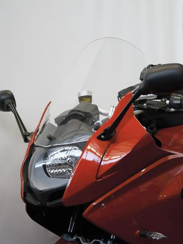 Vente Flash Pare-brise type original sur supports d'origine pour BMW F 800 GT (12-19), transparent