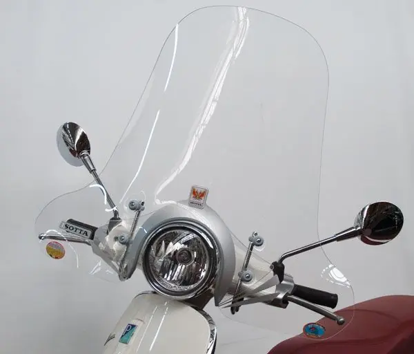 Offre Limitée Pare-brise mi-haut clair pour Vespa Primavera (13-24)