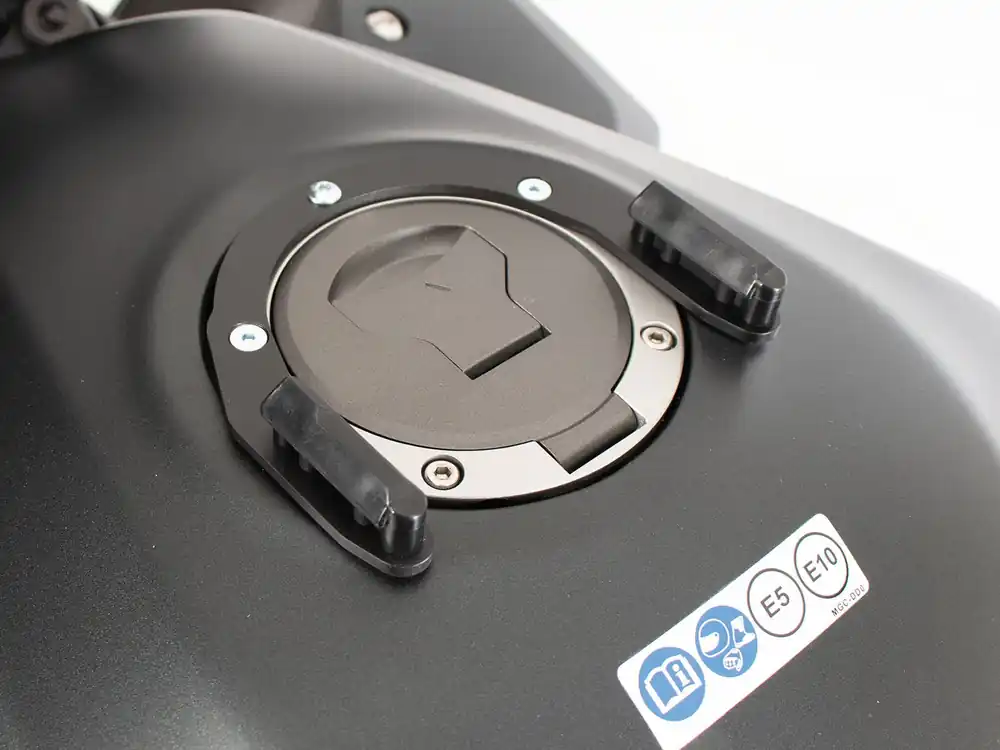 Anneau de réservoir Basic avec unité de fermeture de la sacoche de réservoir pour Honda CBR 500 R (16-18) Hepco & Becker Populaire