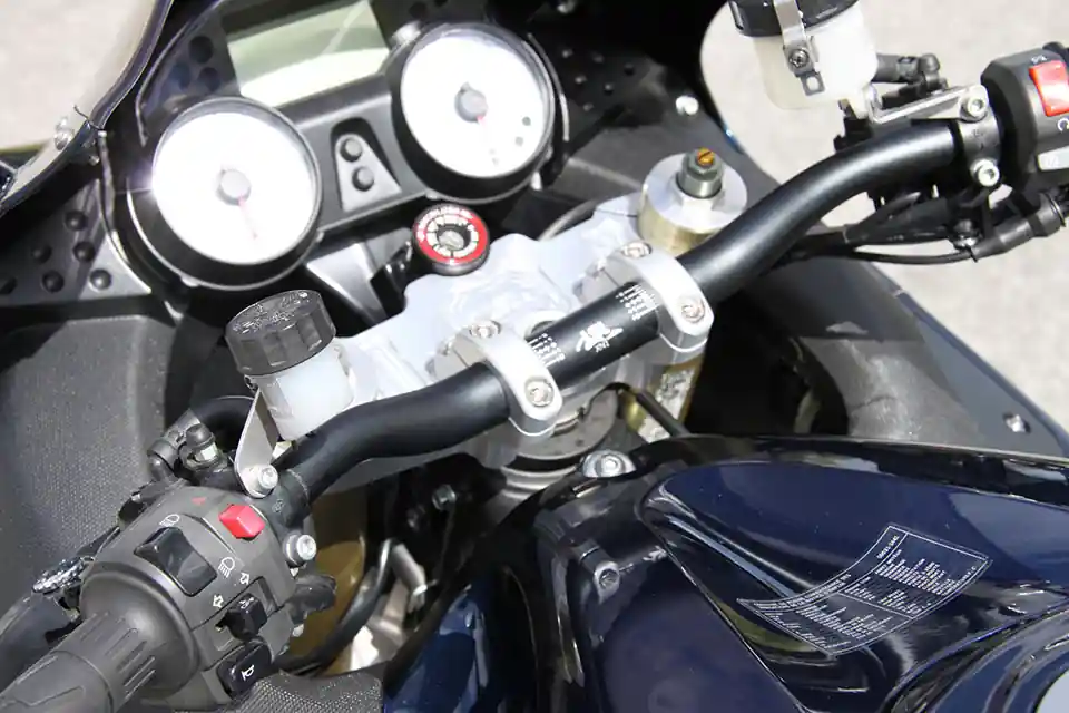 Bon Plan LSL Superbike-Kit mit Teilegutachten für Kawasaki ZZR1400, Typ ZXT40A/ZXT40C, 2006-2011, silber,